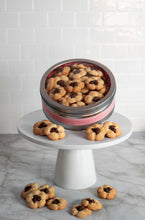 Load image into Gallery viewer, Large can (70 cookies)
