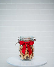 Cargar imagen en el visor de la galería, Medium jar (40 cookies)
